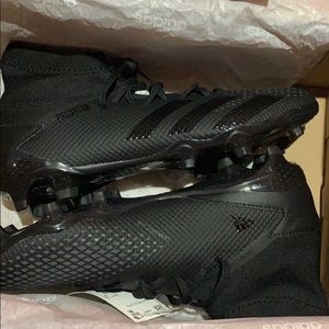 Soccer cleats